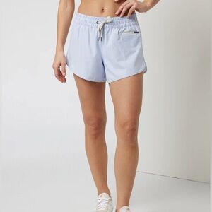 🔥Vuori Clementine 2.0, MSRP $58 Women's Performance Shorts, Size L, NWOT